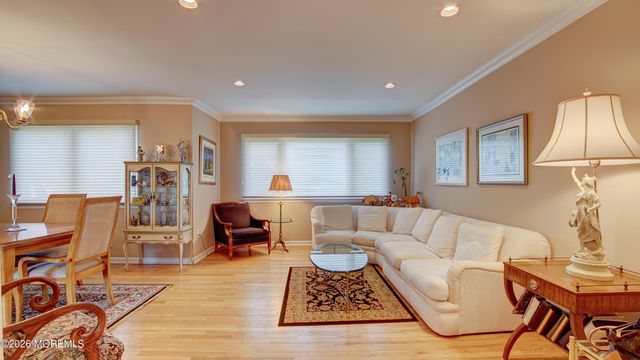 12 Cavan Lane, Hazlet, NJ 07730