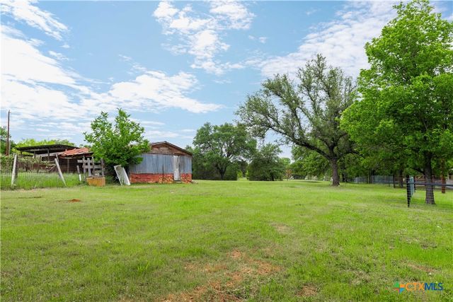 585 Fm 2412, Gatesville, TX 76528