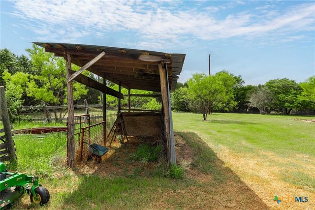 585 Fm 2412, Gatesville, TX 76528