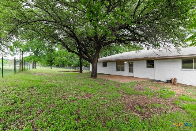 585 Fm 2412, Gatesville, TX 76528