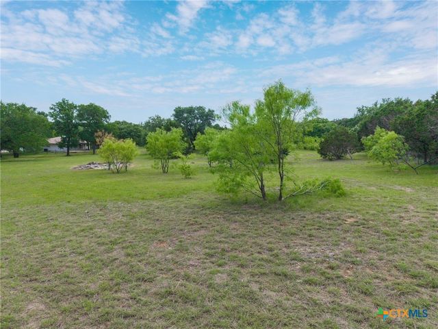 585 Fm 2412, Gatesville, TX 76528