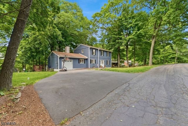 3 Crows Nest Rd, Byram Twp., NJ 07821