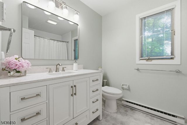 3 Crows Nest Rd, Byram Twp., NJ 07821