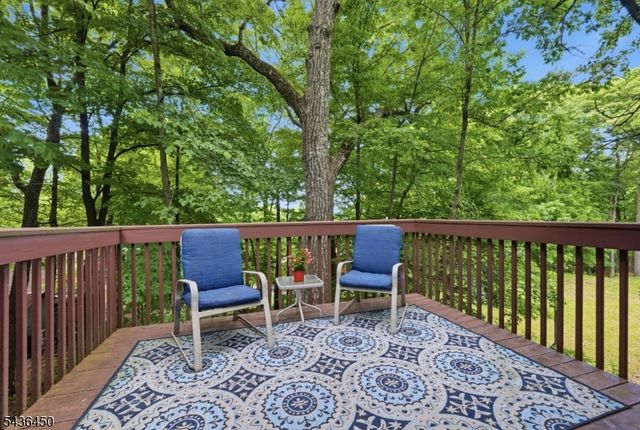 3 Crows Nest Rd, Byram Twp., NJ 07821