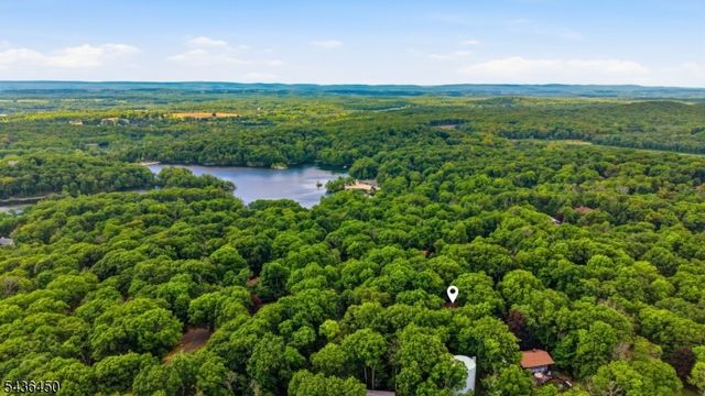 3 Crows Nest Rd, Byram Twp., NJ 07821