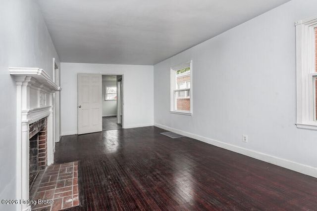 124 E Tenny Ave, Louisville, KY 40214