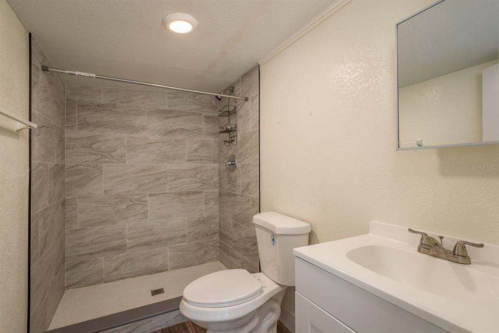 Image 21 of property listing at 8423 JACKSON SPRINGS ROAD, Tampa, FL 33615