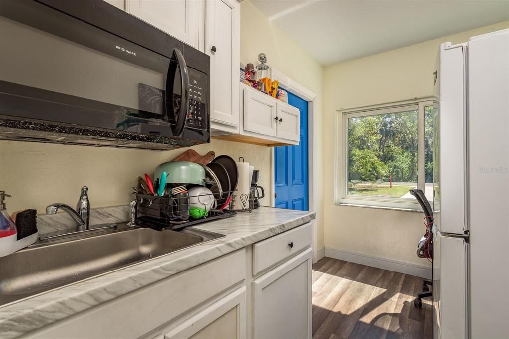 Image 27 of property listing at 8423 JACKSON SPRINGS ROAD, Tampa, FL 33615