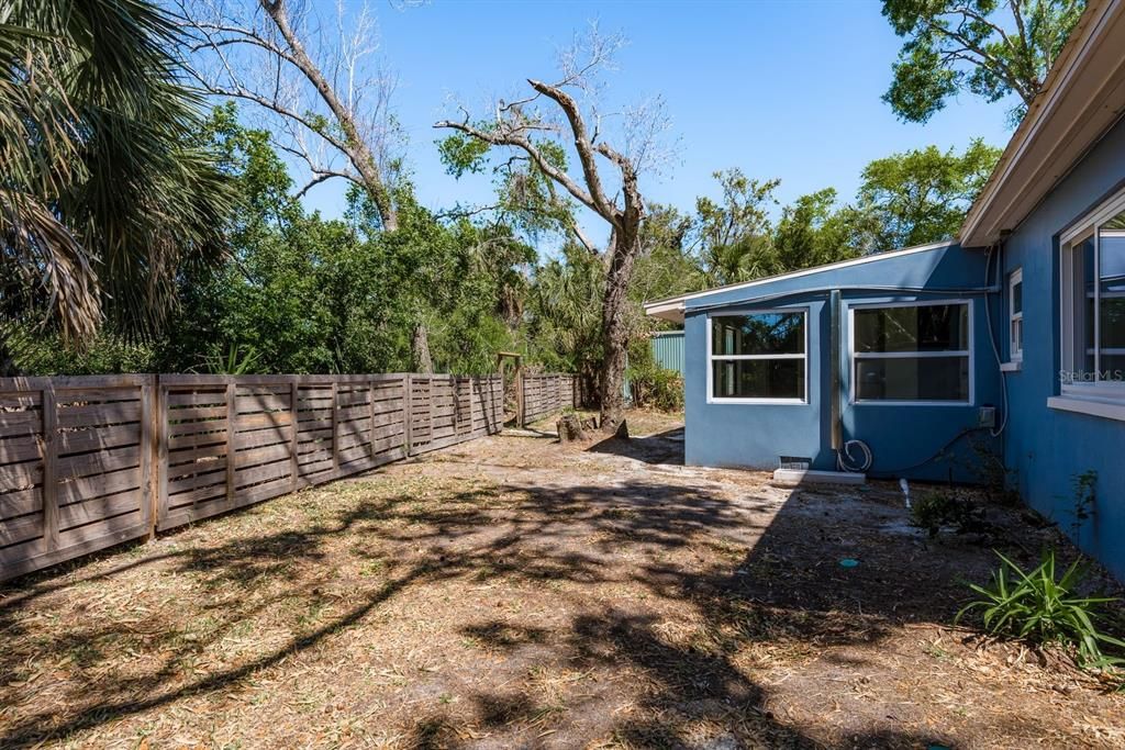 Image 35 of property listing at 8423 JACKSON SPRINGS ROAD, Tampa, FL 33615