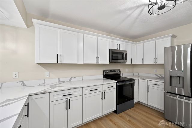 2569 Carnegie Street, Dayton, OH 45406