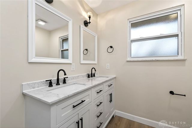 2569 Carnegie Street, Dayton, OH 45406