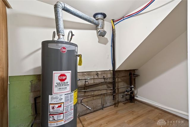 2569 Carnegie Street, Dayton, OH 45406