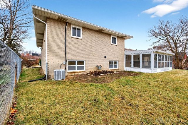 2569 Carnegie Street, Dayton, OH 45406