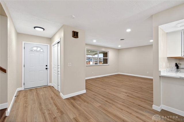 2569 Carnegie Street, Dayton, OH 45406