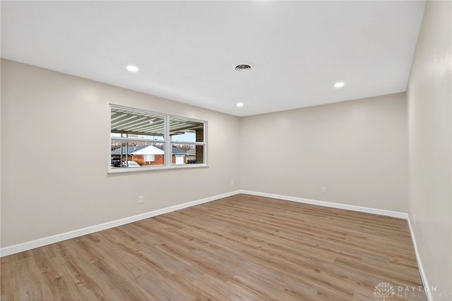 2569 Carnegie Street, Dayton, OH 45406