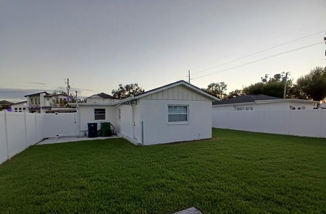 3321 W PALMETTO STREET, Tampa, FL 33607