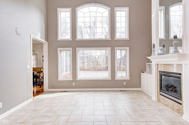 633 Foxboro Drive, Avon, IN 46123