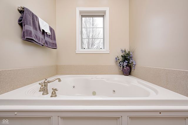 633 Foxboro Drive, Avon, IN 46123