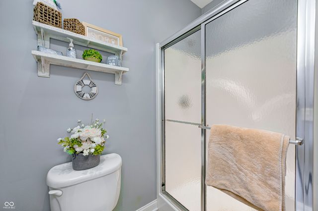 633 Foxboro Drive, Avon, IN 46123