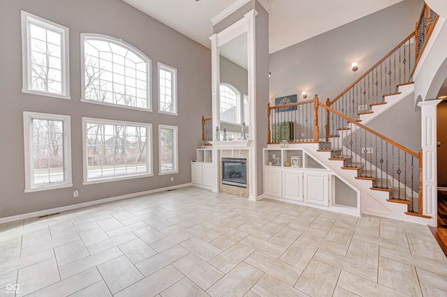 633 Foxboro Drive, Avon, IN 46123