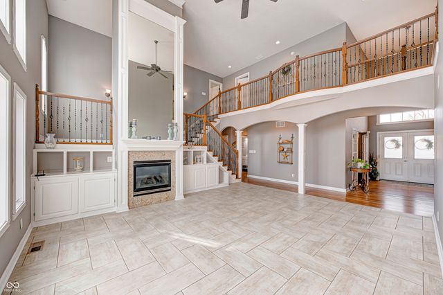 633 Foxboro Drive, Avon, IN 46123