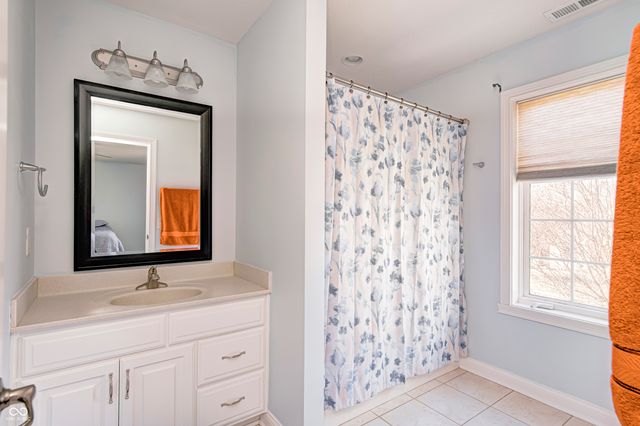 633 Foxboro Drive, Avon, IN 46123