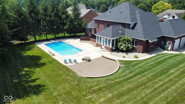 633 Foxboro Drive, Avon, IN 46123