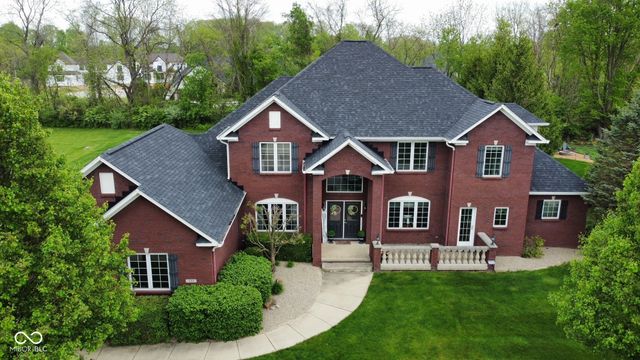 633 Foxboro Drive, Avon, IN 46123