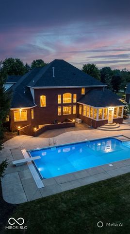 633 Foxboro Drive, Avon, IN 46123