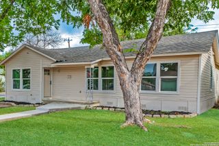 1537 Alhambra, San Antonio, TX 78201