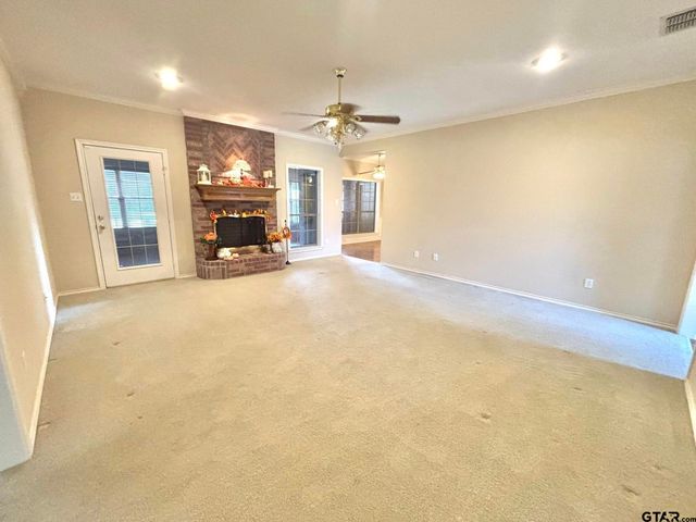 502 Ivey, Mineola, TX 75773