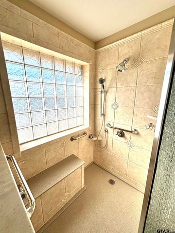 502 Ivey, Mineola, TX 75773