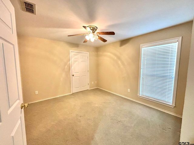 502 Ivey, Mineola, TX 75773