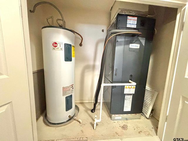 502 Ivey, Mineola, TX 75773