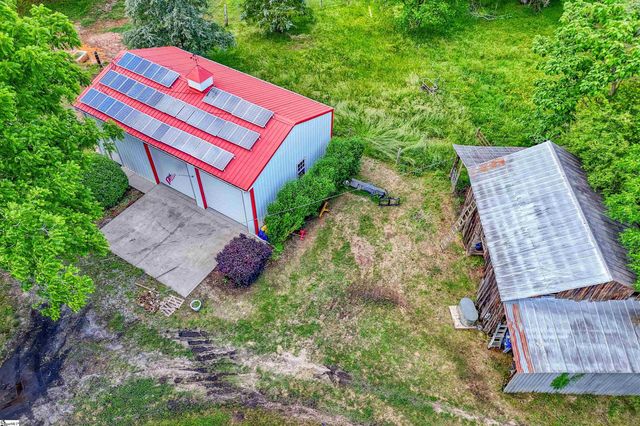 4961 221 Hwy S, Laurens, SC 29360