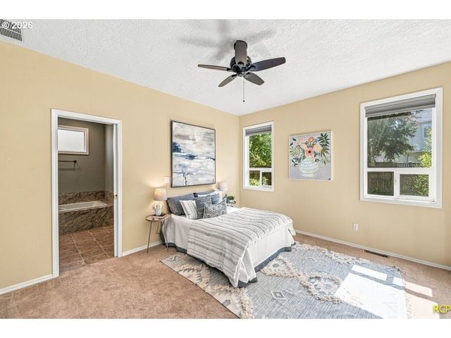 10240 Sw WASCO Way, Tualatin, OR 97062