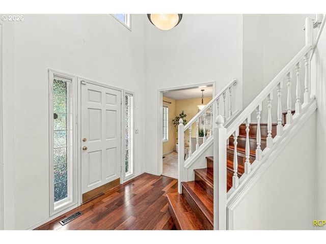 10240 Sw WASCO Way, Tualatin, OR 97062