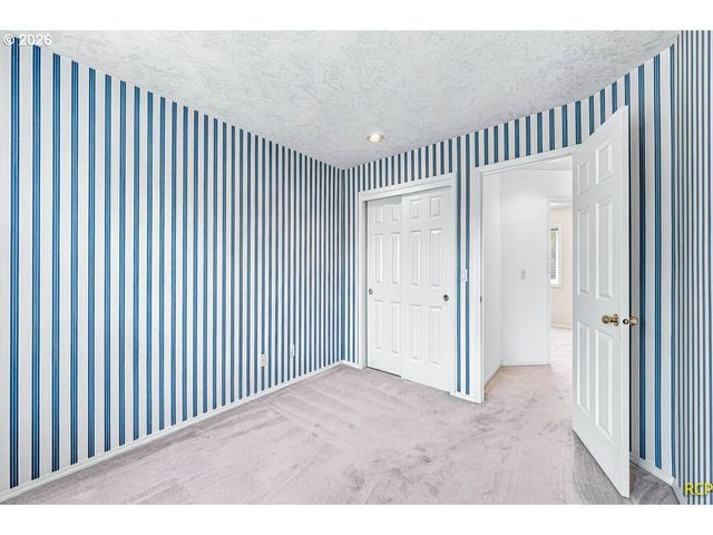 10240 Sw WASCO Way, Tualatin, OR 97062
