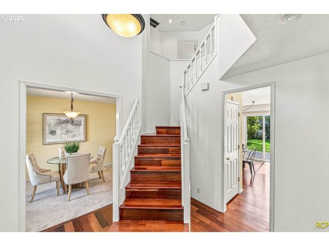 10240 Sw WASCO Way, Tualatin, OR 97062