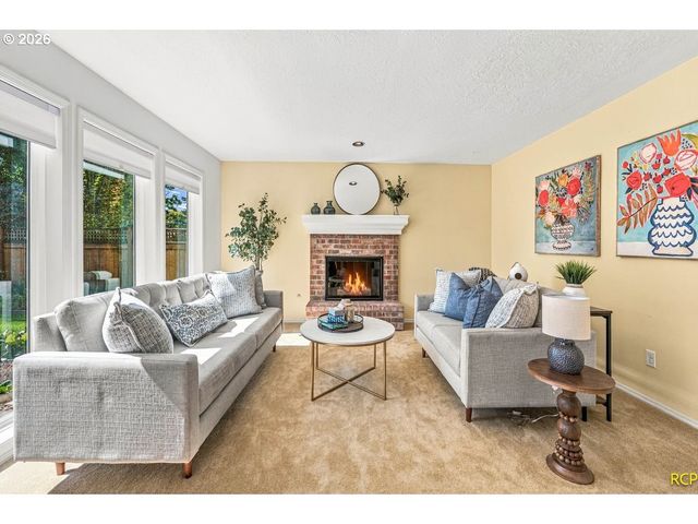 10240 Sw WASCO Way, Tualatin, OR 97062