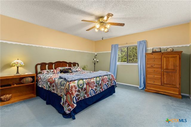 516 Denise Drive, New Braunfels, TX 78130