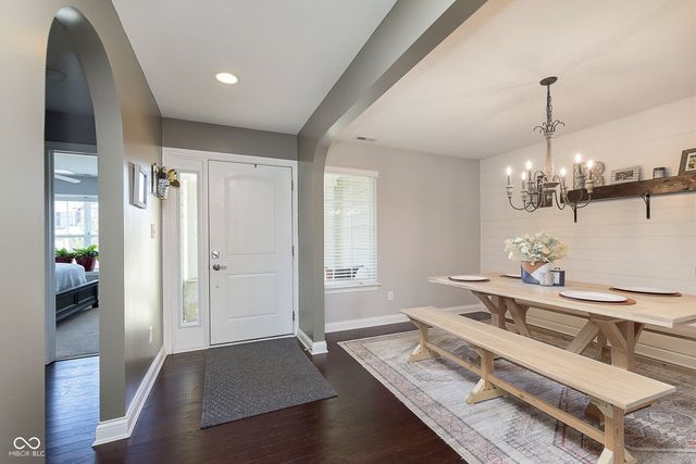 809 Declaration Drive, Pittsboro, IN 46167