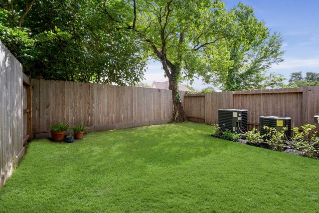 1648 Bonnie Brae Street, Houston, TX 77006
