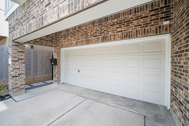 1648 Bonnie Brae Street, Houston, TX 77006