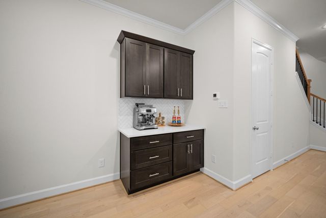 1648 Bonnie Brae Street, Houston, TX 77006