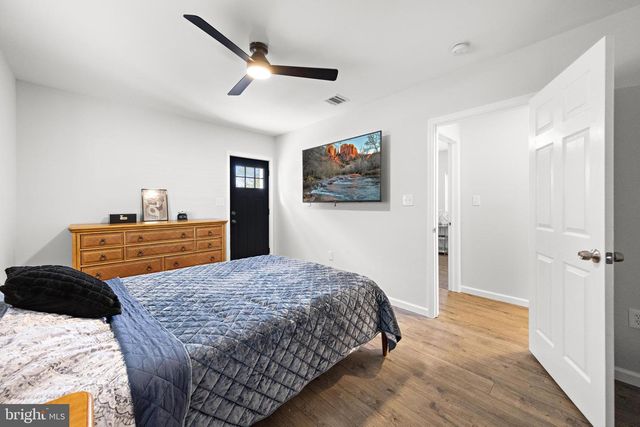5711 ROUTE 9, Tuckerton, NJ 08087