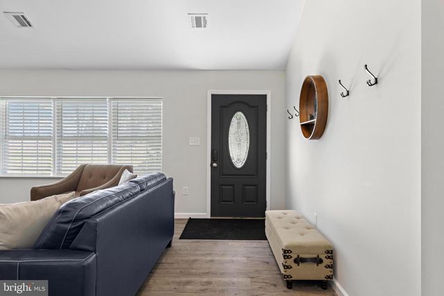 5711 ROUTE 9, Tuckerton, NJ 08087