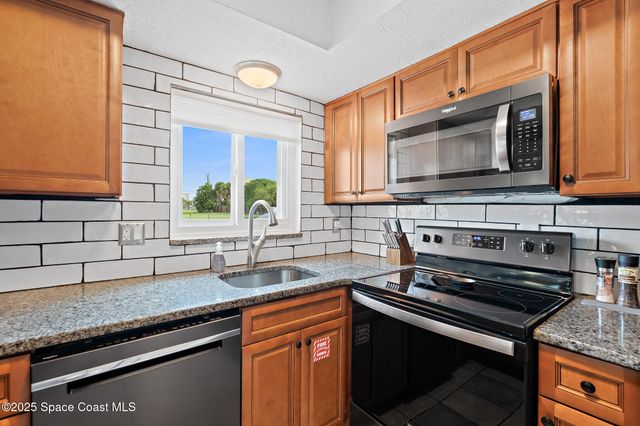 8156 Ridgewood Avenue, Cape Canaveral, FL 32920