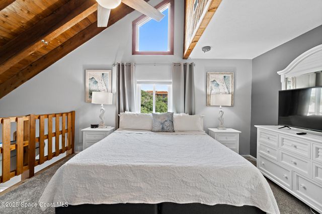 8156 Ridgewood Avenue, Cape Canaveral, FL 32920