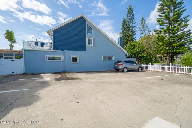 8156 Ridgewood Avenue, Cape Canaveral, FL 32920